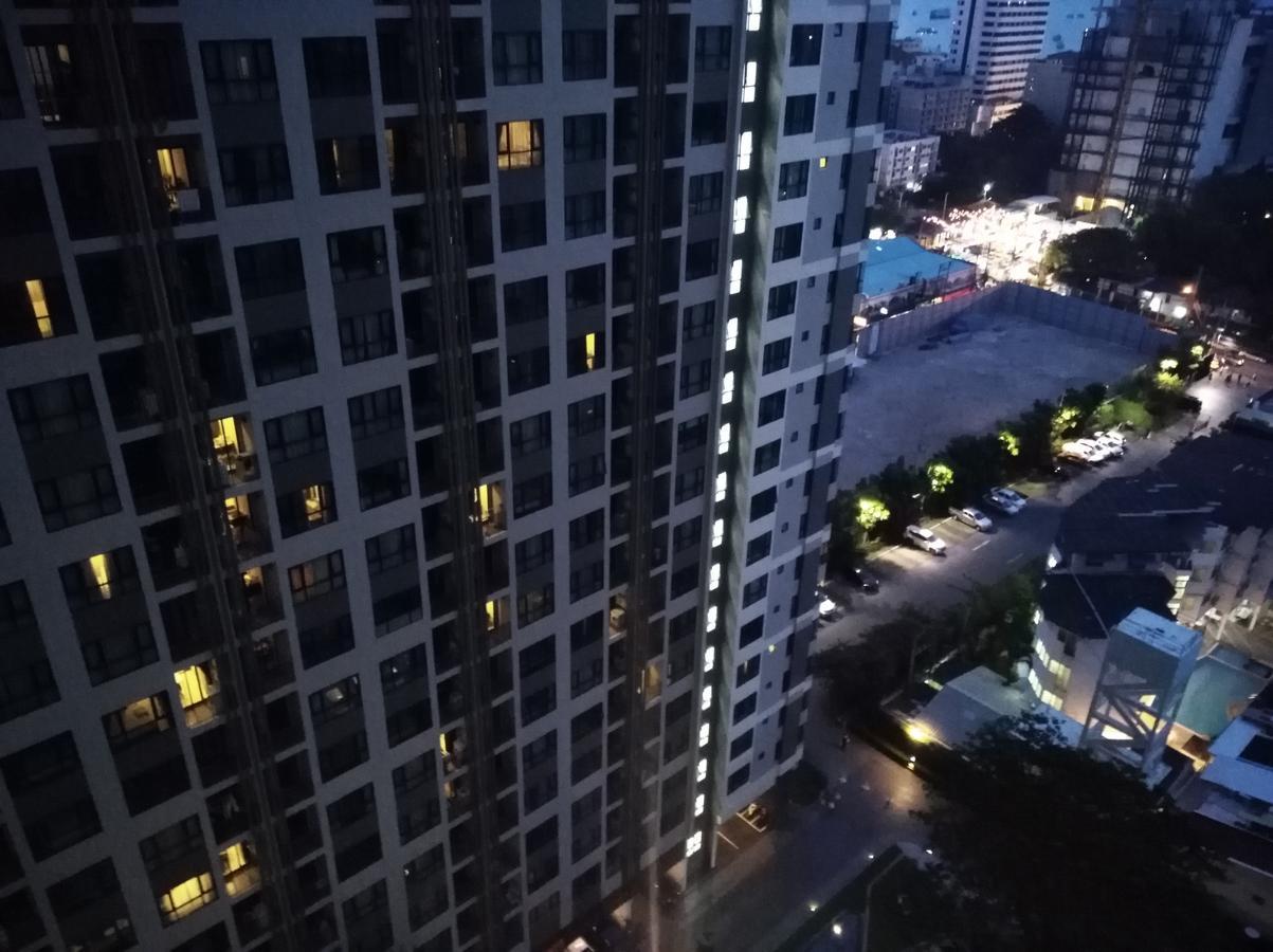 Aparthotel The​ Base​ ​Pattaya​ By Ammy Exterior foto